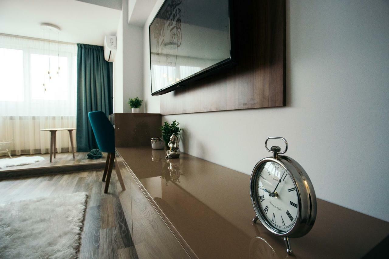 Briana Luxury Apartment คลูจ-นาโปกา ภายนอก รูปภาพ
